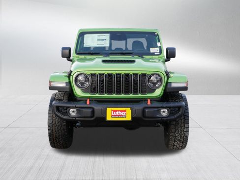 New 2026 Jeep Gladiator Mojave image 2