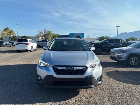 Used 2021 Subaru Crosstrek 2.5i Limited w/ Moonroof Package 2 AWD/4WD image 2