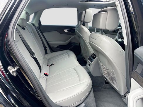 Used 2019 Audi A4 2.0T Premium w/ Convenience Package image 31