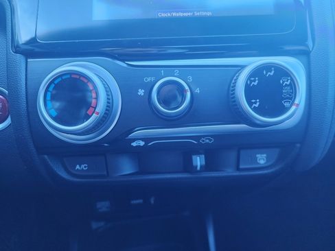 Used 2015 Honda Fit EX image 33