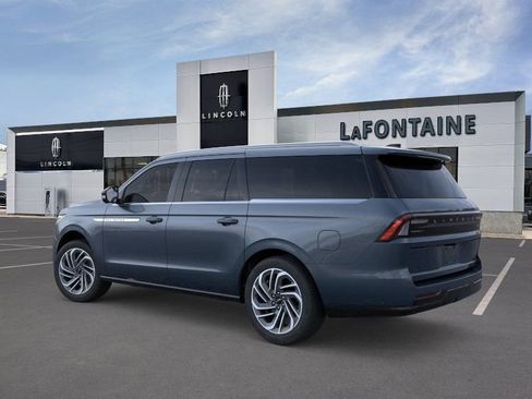New 2026 Lincoln Navigator L Reserve AWD/4WD image 4