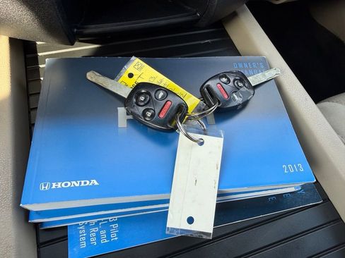 Used 2013 Honda Pilot LX image 28