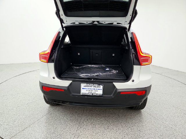 Used 2023 Volvo XC40 B5 Ultimate w/ Climate Package AWD/4WD image 20