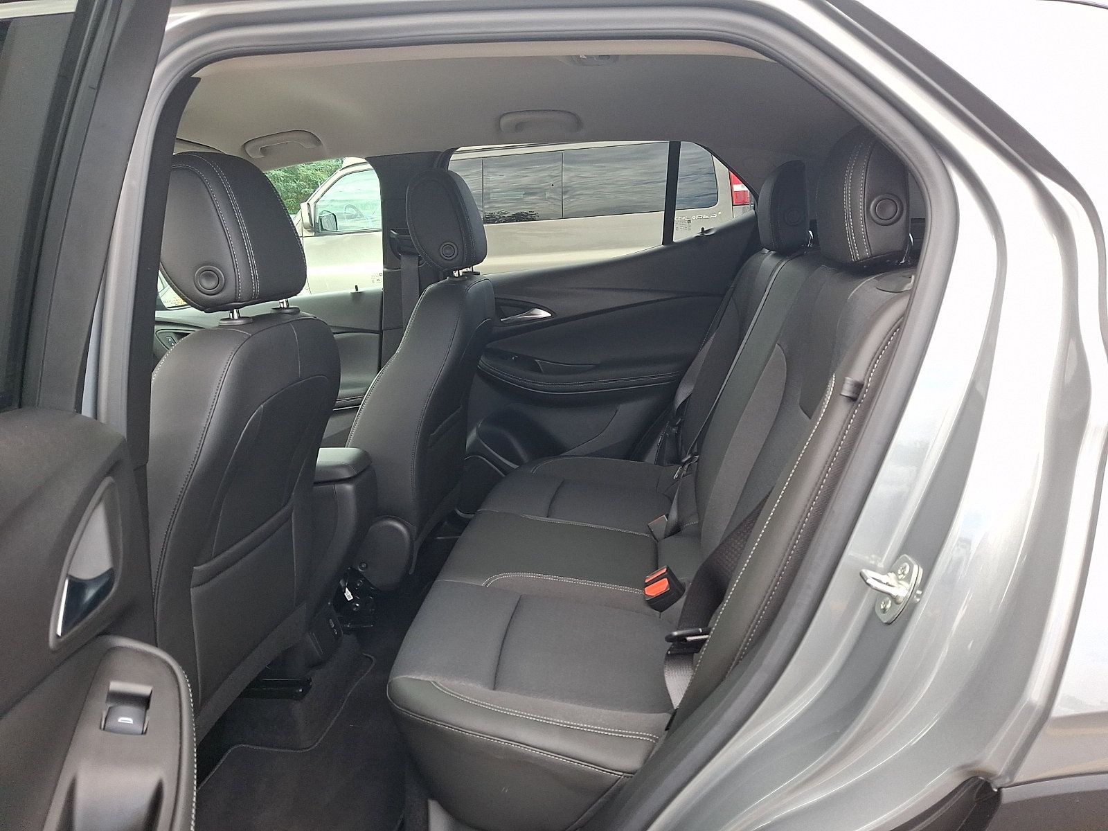 Used 2024 Buick Encore GX Preferred FWD image 10