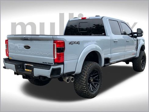 Used 2025 Ford F250 Lariat w/ Lariat Ultimate Package image 4