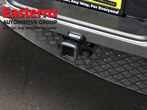 Used 2022 Chevrolet Silverado 1500 LT image 24