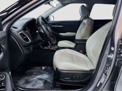 Used 2021 Kia Seltos SX w/ SX Sunroof Package AWD/4WD image 22