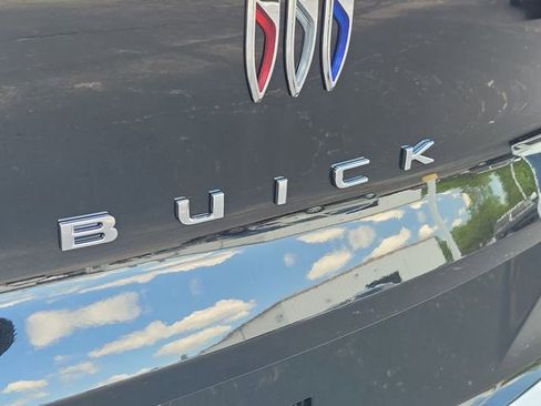 New 2026 Buick Envista Sport Touring FWD image 7