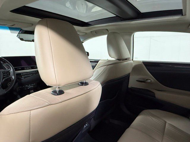 Used 2019 Lexus ES 350 w/ Accessory Package 2 FWD image 25