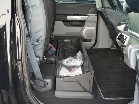 Certified 2024 Ford F350 Limited w/ FX4 Off-Road Package image 36