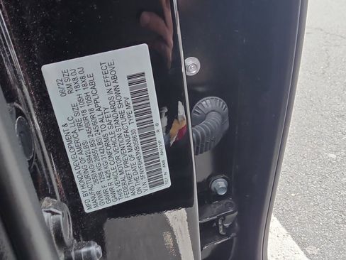 Used 2022 Honda Pilot TrailSport image 12