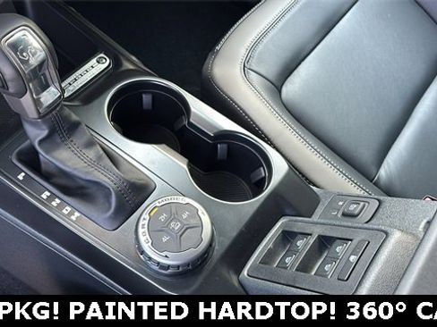 New 2025 Ford Bronco Outer Banks image 17