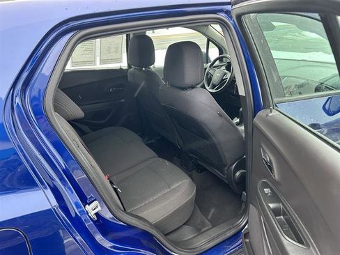 Certified 2017 Chevrolet Trax LS image 29