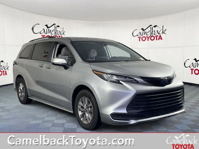 Used 2022 Toyota Sienna LE