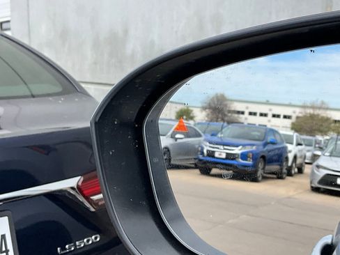 Used 2025 Nissan Rogue SV image 20