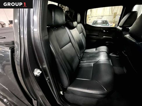 Used 2022 Toyota Tacoma Limited w/ Nightshade Package AWD/4WD image 20