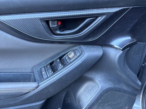 Used 2022 Subaru Crosstrek 2.5i Sport w/ Moonroof Package AWD/4WD image 9