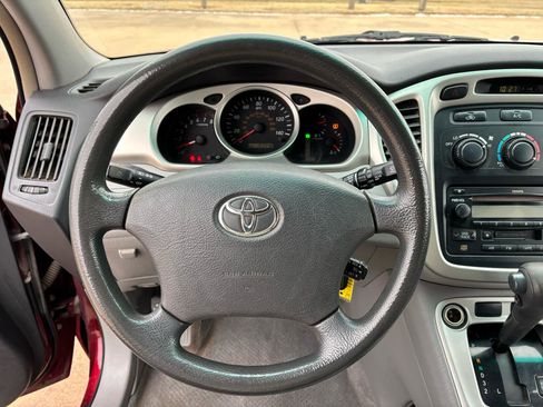 Used 2006 Toyota Highlander Limited image 15