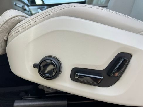 New 2026 Volvo XC90 T8 Ultra w/ Lounge Package AWD/4WD image 10