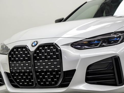 Used 2023 BMW 430i Gran Coupe xDrive w/ M Sport Package AWD/4WD image 2