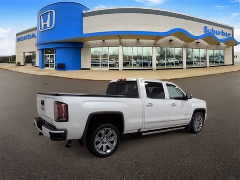Used 2017 GMC Sierra 1500 Denali image 8