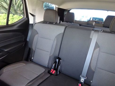 Certified 2021 Chevrolet Traverse LS image 16