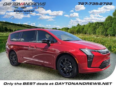New 2027 Chrysler Pacifica Select