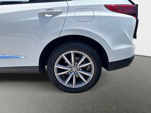 Certified 2023 Acura RDX FWD w/ Technology Package image 10