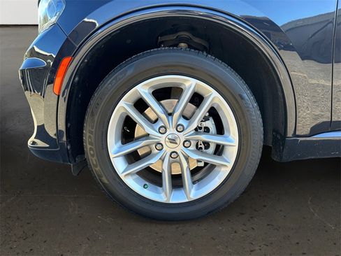 Used 2024 Dodge Durango GT image 10