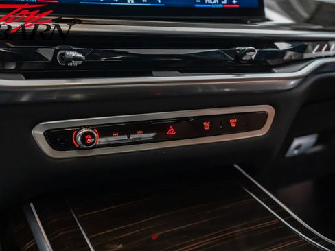 Used 2024 BMW X7 M60i w/ Executive Package image 42