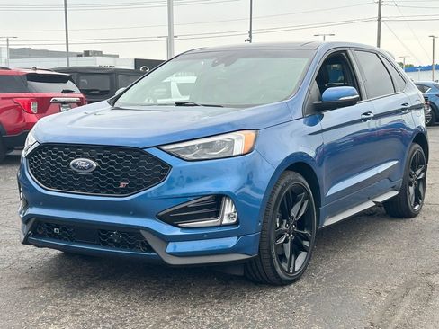Used 2020 Ford Edge ST w/ Equipment Group 401A AWD/4WD image 3
