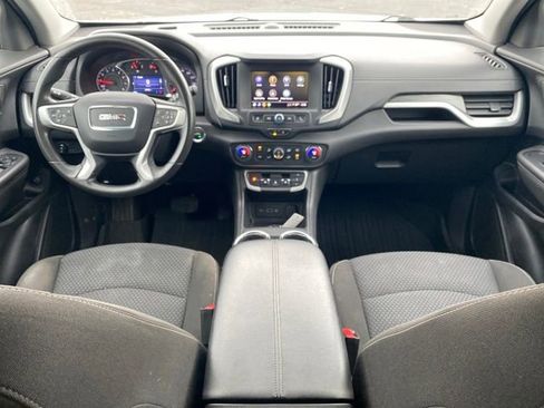 Certified 2023 GMC Terrain SLE w/ Driver Convenience Package image 6