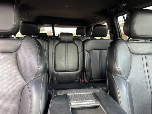Used 2024 Jeep Wagoneer Series II w/ Flexible Seating Group AWD/4WD image 67