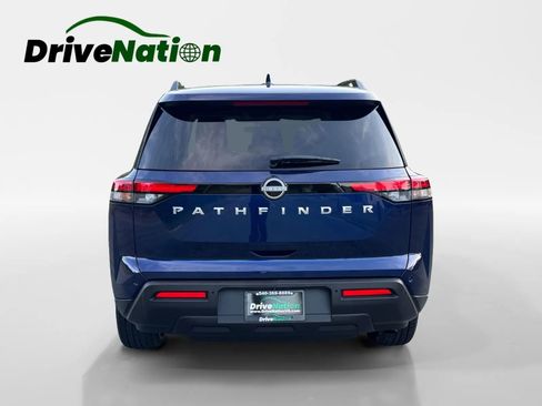 Used 2025 Nissan Pathfinder SV FWD image 6