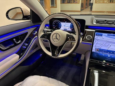 New 2026 Mercedes-Benz S 580 4MATIC Sedan image 10