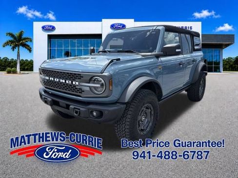 Certified 2023 Ford Bronco Badlands w/ Sasquatch Package AWD/4WD image 7