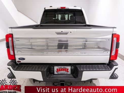 Used 2024 Ford F250 Platinum AWD/4WD image 4