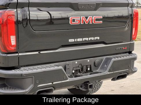 Used 2022 GMC Sierra 1500 AT4 w/ AT4 Premium Package image 7