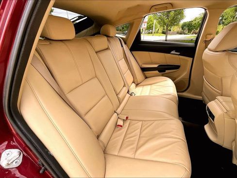 Used 2010 Honda Crosstour EX-L image 28