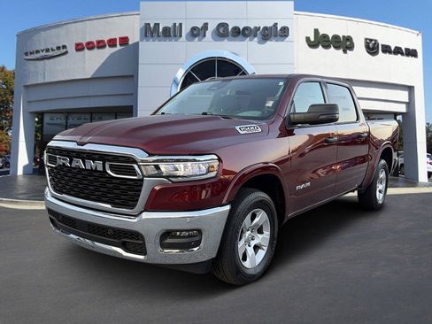 Used 2025 RAM 1500 Big Horn AWD/4WD image 1
