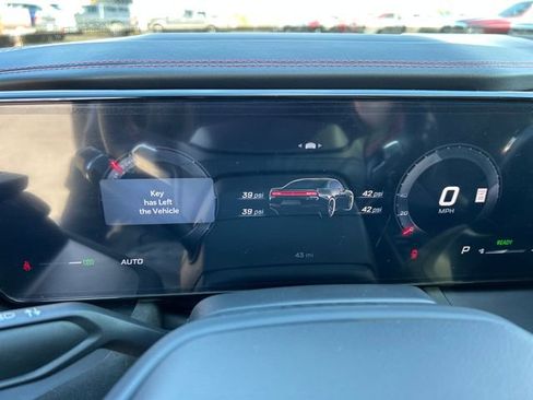 Used 2024 Dodge Charger R/T Scat Pack w/ Plus Group image 17