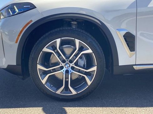 Used 2026 BMW X5 sDrive40i w/ Climate Comfort Package image 10