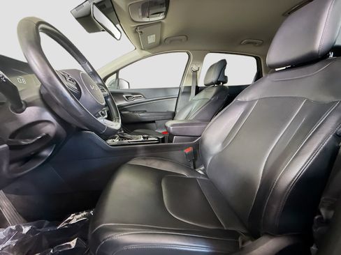 Used 2023 Kia Sportage EX FWD image 22
