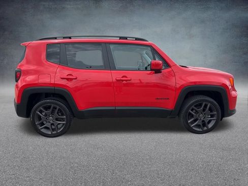 Used 2022 Jeep Renegade Latitude w/ Convenience Group AWD/4WD image 4