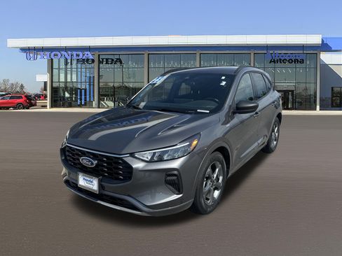 Used 2023 Ford Escape ST-Line w/ Tech Pack #1 FWD image 1
