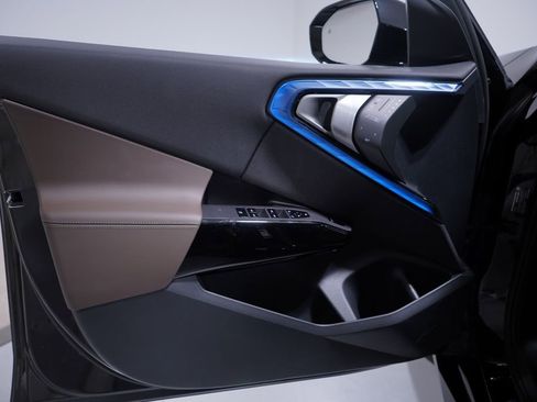 New 2026 BMW X3 xDrive30 w/ Premium Package image 10