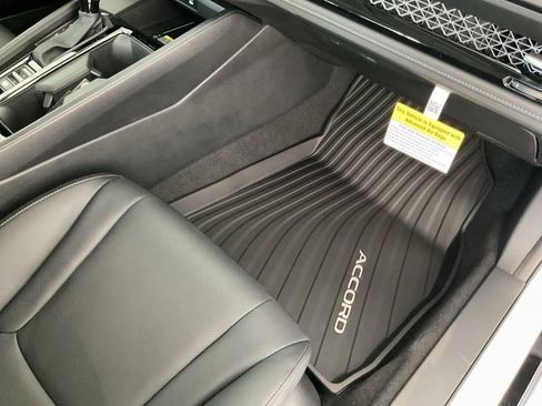 New 2025 Honda Accord EX-L image 24