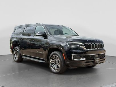 Used 2025 Jeep Wagoneer 4WD w/ Convenience Group I