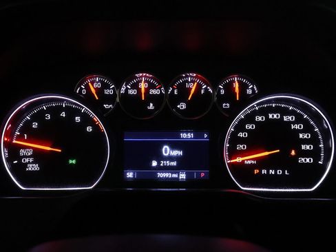 Used 2020 Chevrolet Silverado 1500 RST AWD/4WD image 35