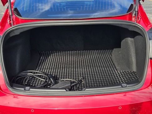 Used 2018 Tesla Model 3 Mid Range image 14